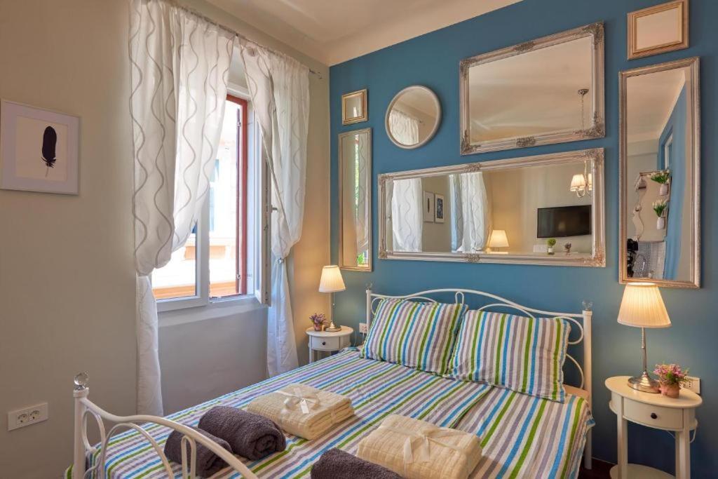 Old City Romantic Studios 2 PUY Exterior foto